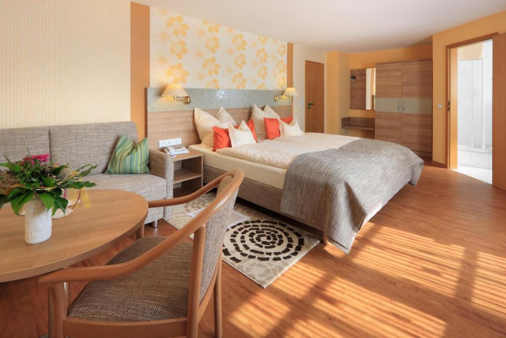 Hotel Pension Stern Bad Buchau Pokój zdjęcie